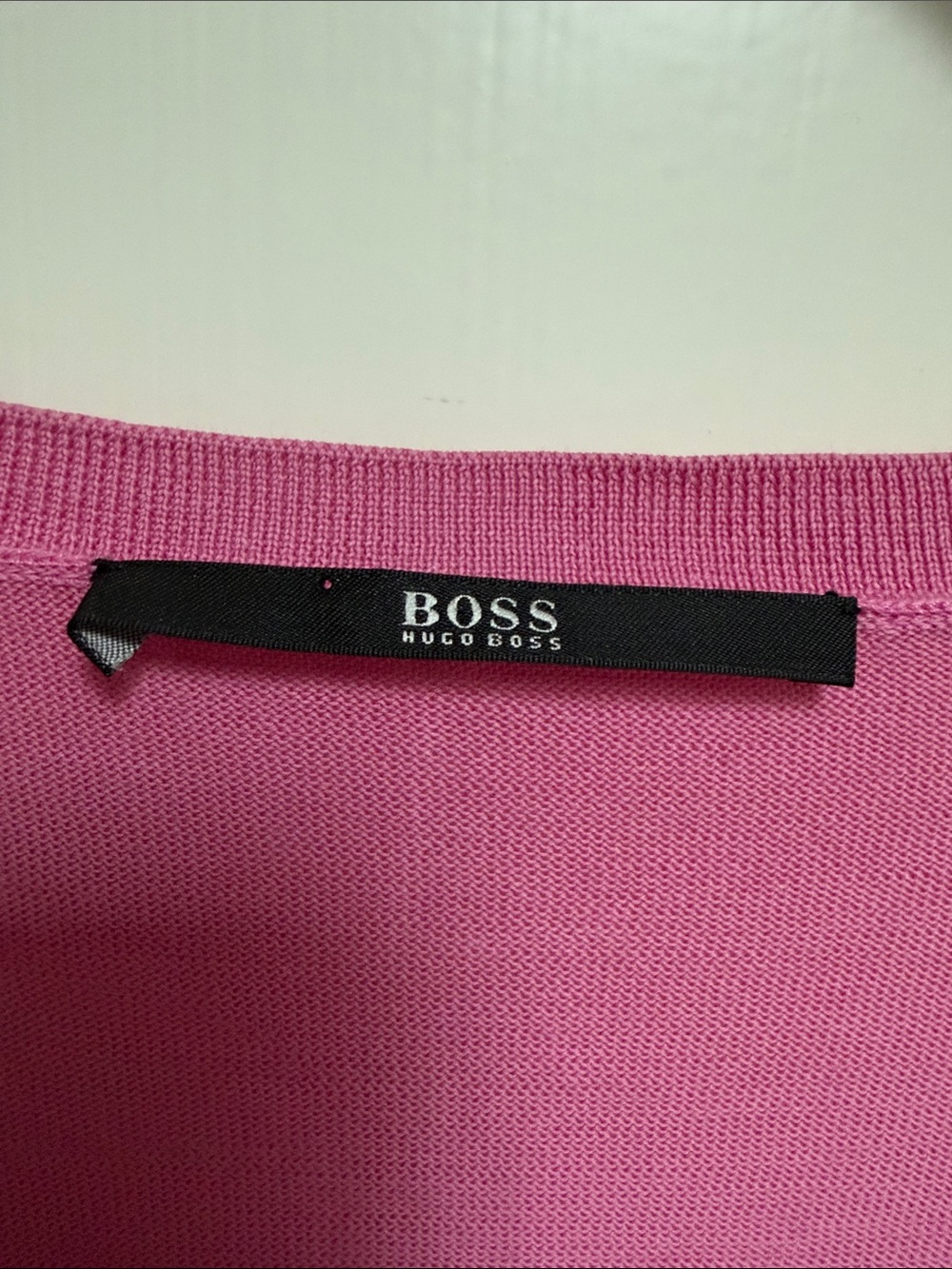 BOSS sz L (fits small, like a M) pink knit 100% cotton sweater sm.chest pocket - Picture 2 of 8